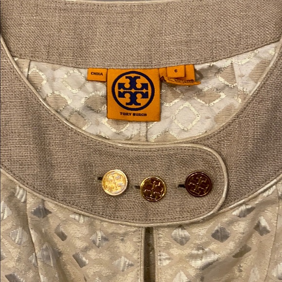 Tory Burch Linen dress size 6 fits more like a 4! - Picture 4 of 9